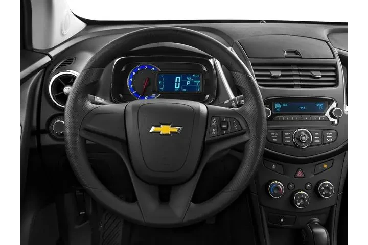 $7768 : Chevrolet Trax 2016 AWD LS 4 image 7