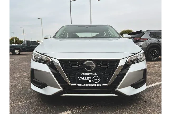 $19997 : Nissan Sentra 2023 SV 4dr Se image 9