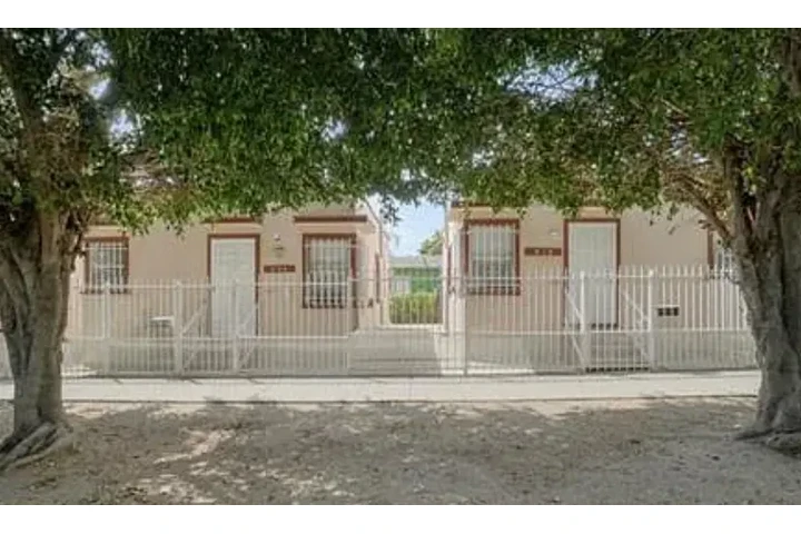 $1585 : Casa De Renta En  Los Angeles image 1