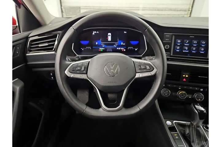 $18998 : Volkswagen Jetta 2024 SE 4dr image 10