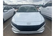$18295 : Hyundai ELANTRA 2023 SEL 4dr thumbnail