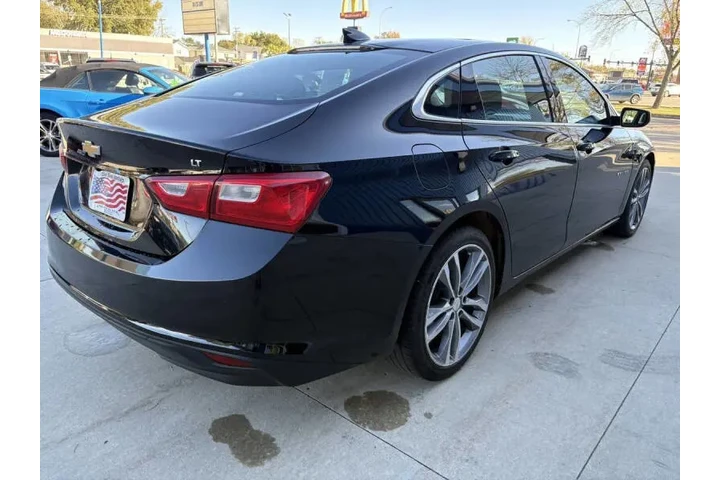 $21990 : 2023 Malibu LT image 7