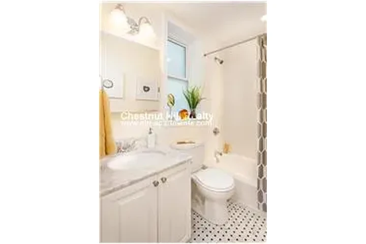 $3685 : Rental property with 1 bedro image 5