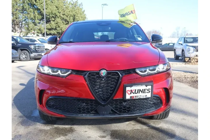 $24877 : Alfa Romeo Tonale Hybrid 202 image 3