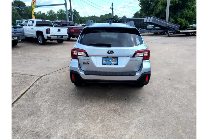 $15995 : 2018 Outback image 6