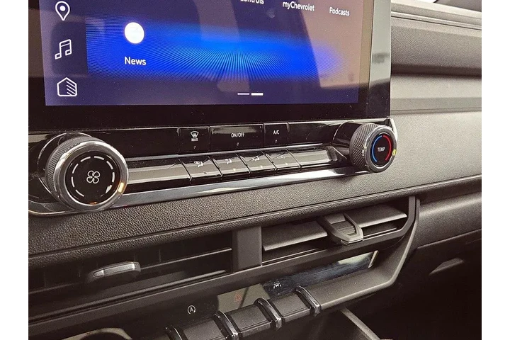 $27998 : Chevrolet Colorado 2023 4x2 image 9