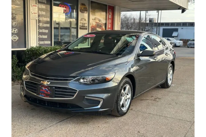 $11999 : 2017 Malibu LS image 6