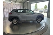 $14799 : Hyundai KONA 2021 AWD SE 4dr thumbnail