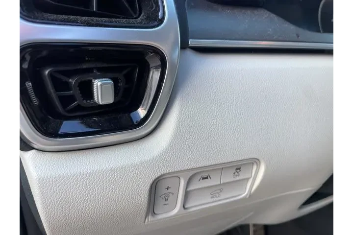 $35992 : Kia Sorento Hybrid 2024 AWD image 6