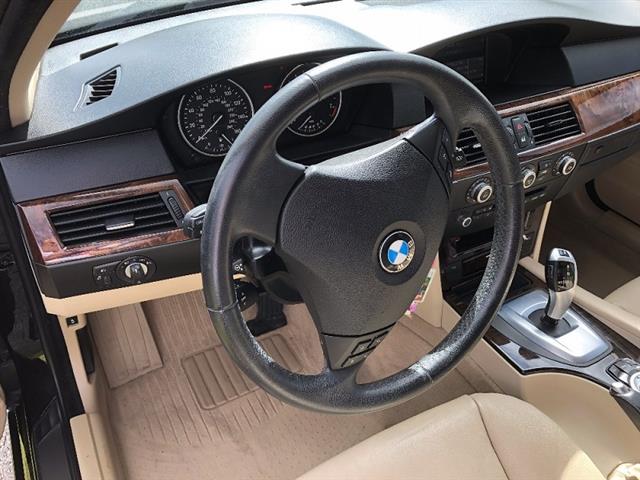 $4000 : 2010 BMW 528i Sedan 4D image 3