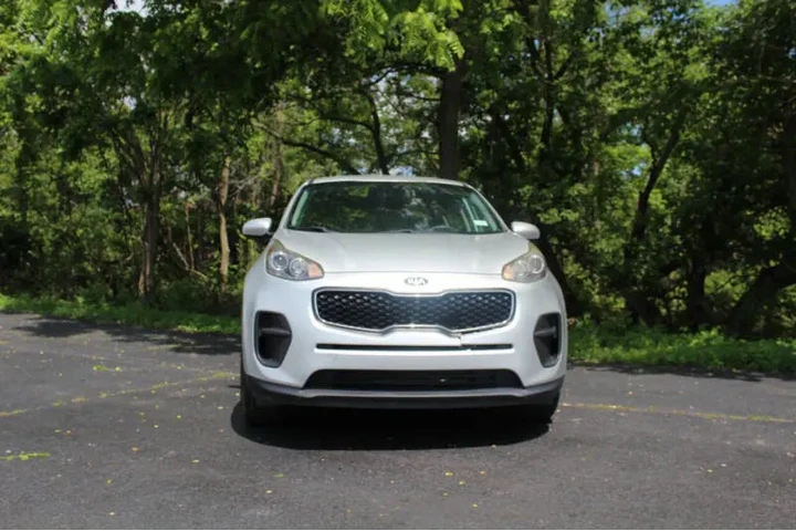 2018 Sportage LX image 3