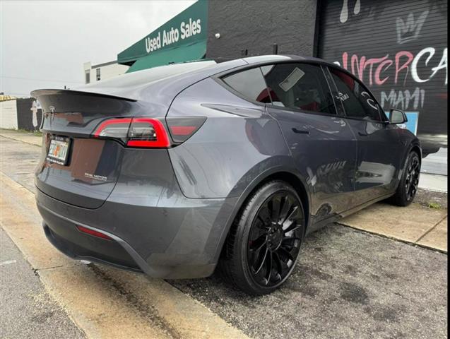 $33900 : Tesla Model Y 2022 image 7