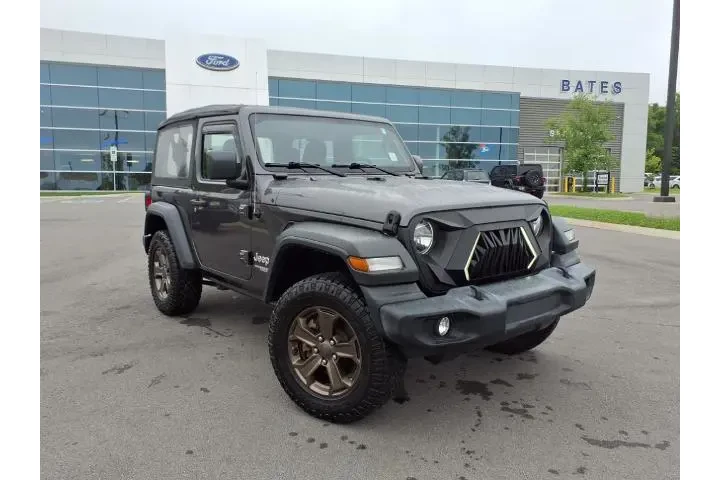 $18987 : Jeep Wrangler 2019 4x4 Sport image 1