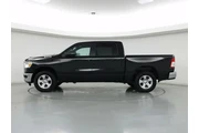 $35998 : Ram 1500 2023 4x4 Big Horn 4 thumbnail