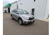 Toyota Highlander 2015 LE 4d en Kings County