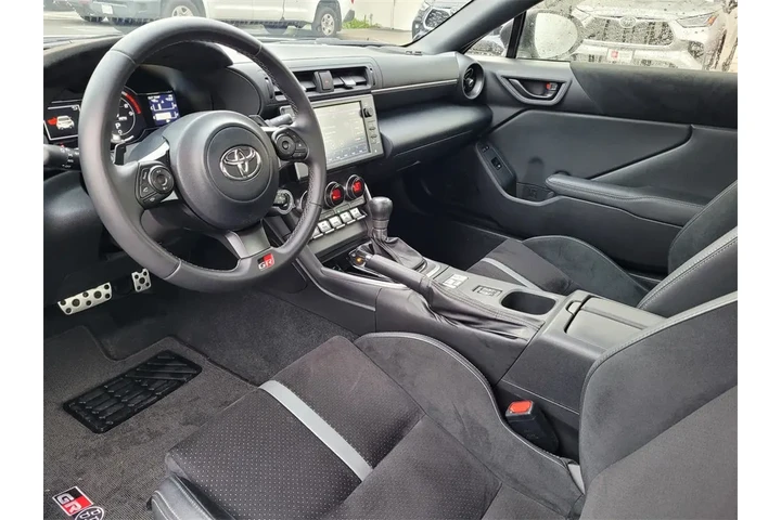 $32299 : Gold Certified2023 GR86 Premi image 10