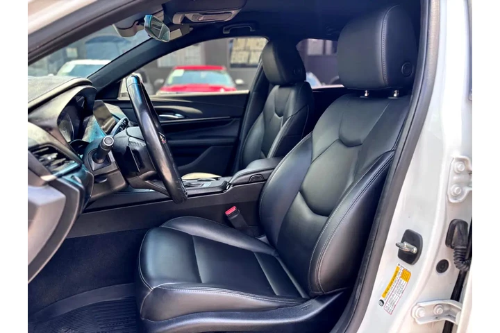 2021 CT4 Luxury image 7