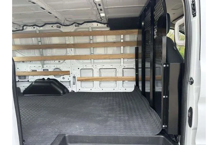$31100 : Ford Transit 2024 250 3dr SW image 9