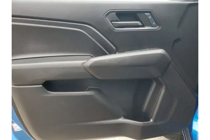 $35900 : Chevrolet Colorado 2024 4x4 image 7