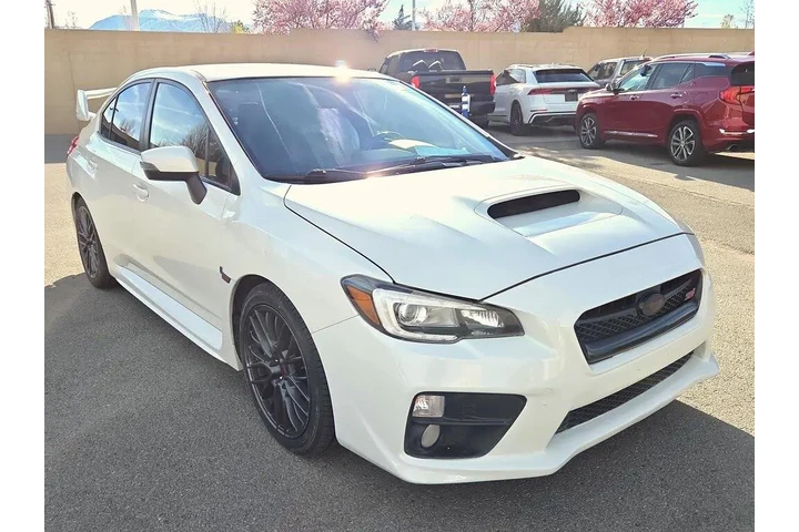 $23998 : Subaru WRX 2017 AWD STI 4dr image 1