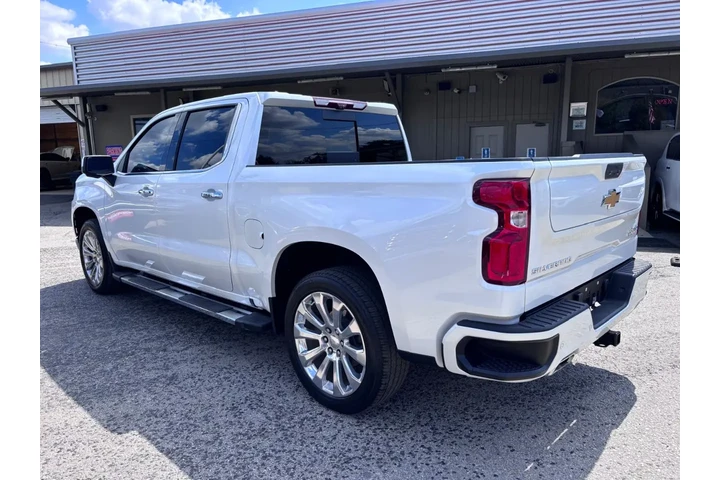 2022 Silverado 1500 LTD HIGHC image 4