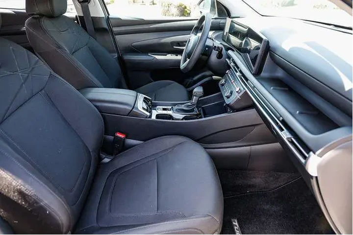 $26083 : Hyundai TUCSON 2025 SE 4dr S image 7