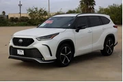 $27811 : Toyota Highlander 2021 XSE 4 thumbnail