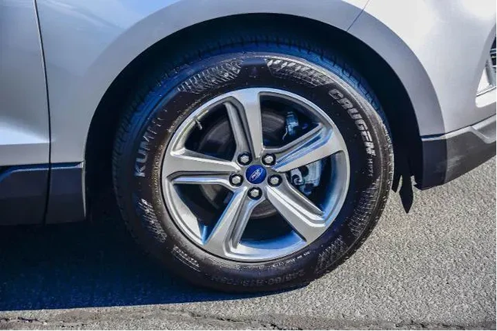 $16995 : Ford Edge 2020 SEL 4dr Cross image 9