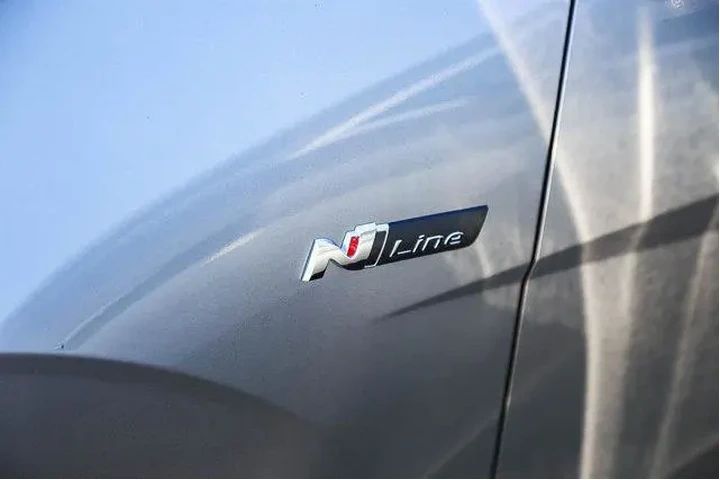 $19995 : Hyundai ELANTRA 2022 N Line image 9