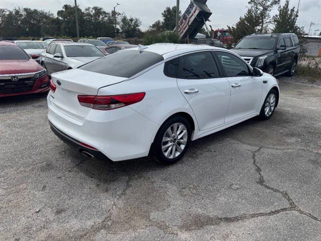 $10297 : 2018 Optima LX image 6