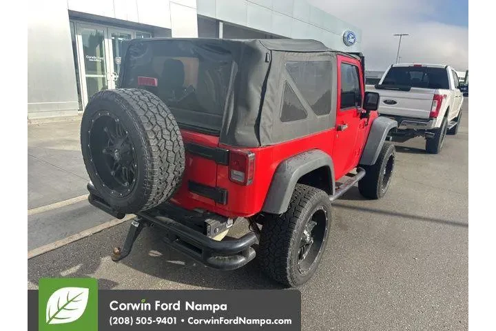 $12000 : Jeep Wrangler 2015 4x4 Sport image 6