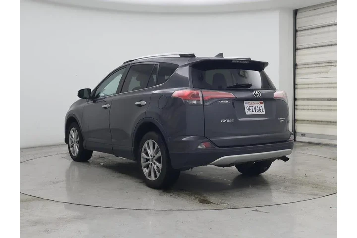 $22998 : Toyota RAV4 2016 AWD Limited image 2