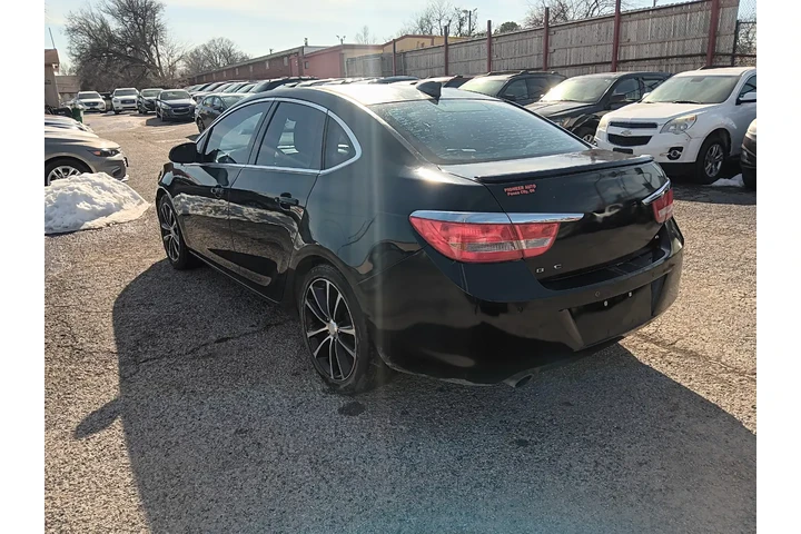 $4000 : 2017 Verano SPORT TOURING image 6