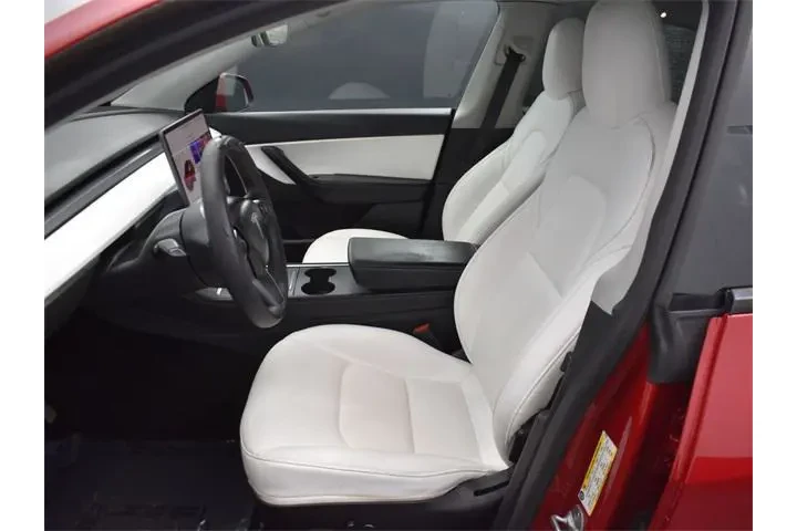 $23984 : Tesla Model Y 2021 AWD Long image 5