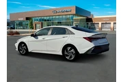 $26699 : Hyundai ELANTRA Hybrid 2025 thumbnail