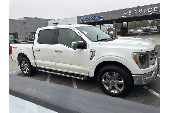 $39950 : Ford F-150 2022 4x4 XL 4dr S image 7