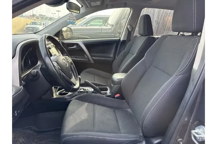 $21858 : Toyota RAV4 2018 XLE 4dr SUV image 7