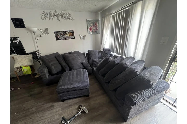 Lavado de muebles Alfombras image 4