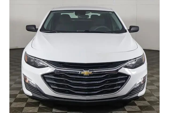 $16193 : Chevrolet Malibu 2023 LS Fle image 9