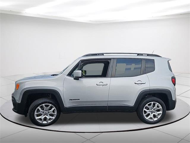 $12999 : Pre-Owned 2016 Renegade Latit image 10