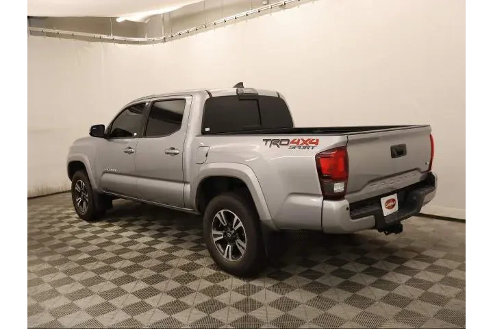 $22995 : Toyota Tacoma 2019 4x4 TRD S image 5