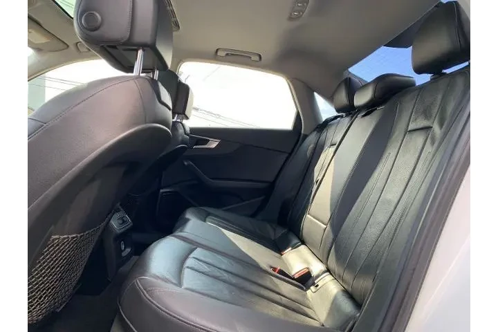 $11998 : Audi A4 2017 AWD 2.0T quattr image 9