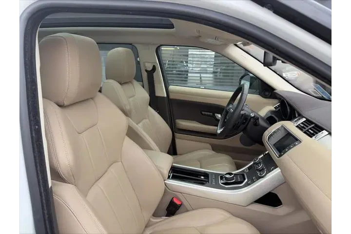 $18900 : Land Rover Range Rover Evoqu image 9