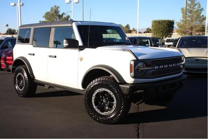 $38996 : Ford Bronco 2022 4x4 Wildtra image 1