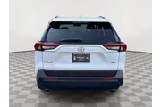 $23995 : Toyota RAV4 2023 XLE 4dr SUV thumbnail