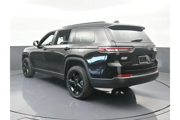 $31555 : Jeep Grand Cherokee L 2024 4 image 4