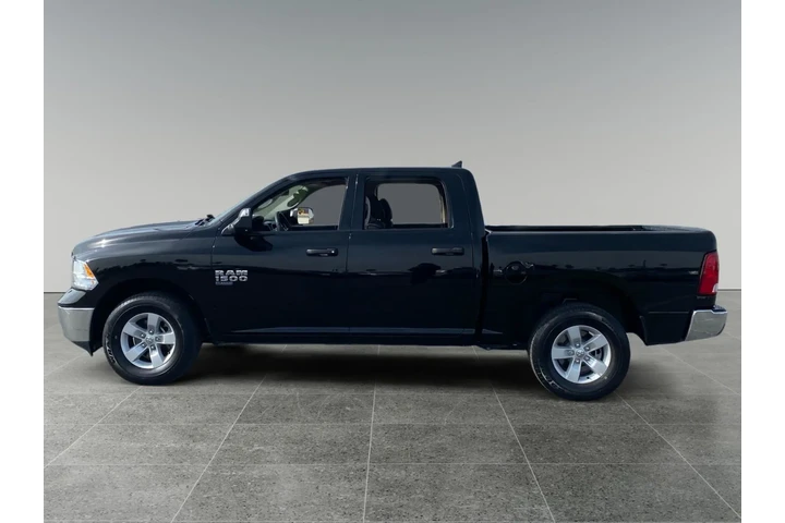 $29900 : Ram 1500 Classic 2023 image 2