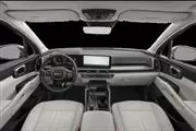 $37025 : New 2025 Sorento S thumbnail