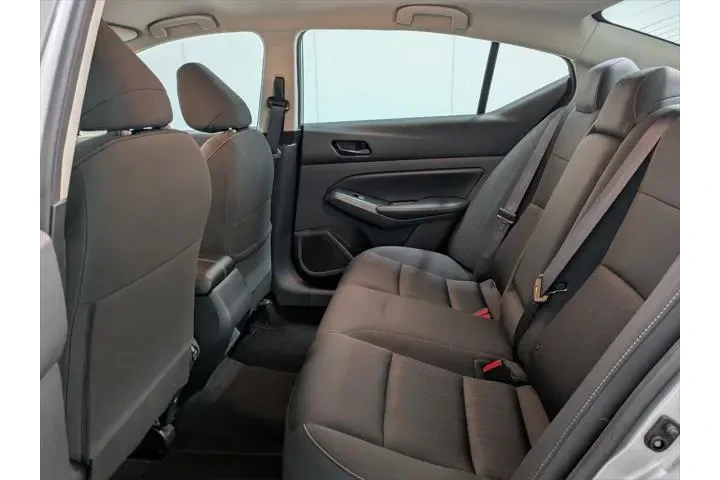 $21897 : Nissan Altima 2024 2.5 SV 4d image 9