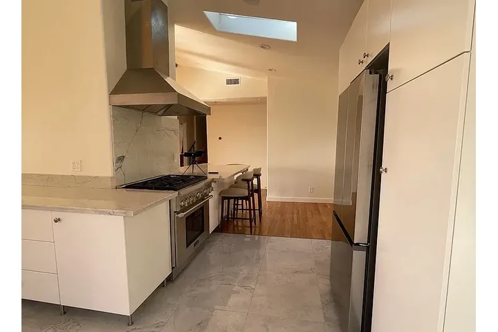 $3579 : HOUSE RENT IN LOS ANGELES CA image 5